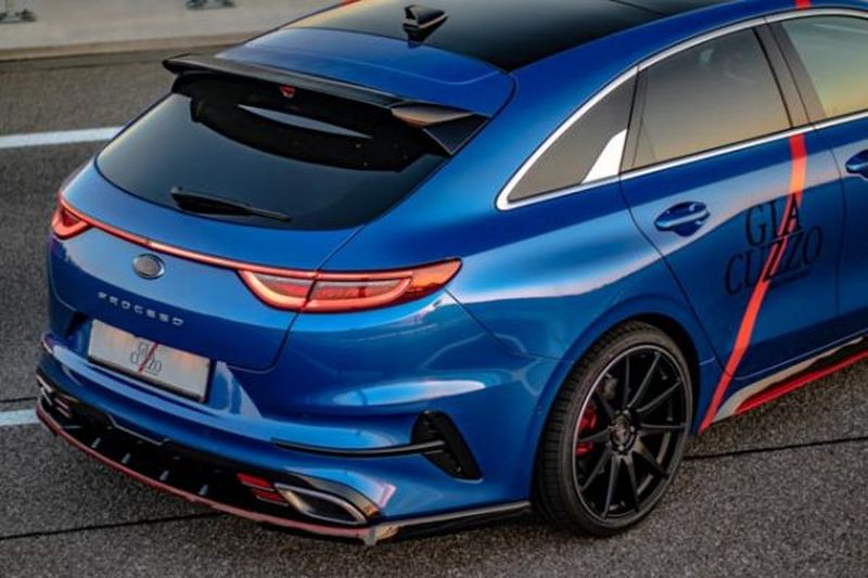 Kia ProCeed And Ceed GT Spiced Up With Giacuzzo Bodykit And Baraccuda  Wheels